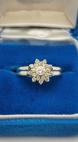 14k White Gold & Diamond Cluster Flower Ring Size 6.5