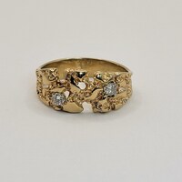 14 Karat Yellow Gold Nugget Style Band Set With 0.20CTW Diamonds
