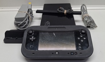 Nintendo Wii U 32GB with Power cable HDMI and Sensor bar (Model: WUP-101(02)