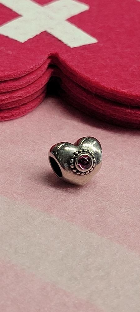 Genuine Pandora Rhodolite Garnet Treasured Hearts 0.925% Silver Charm