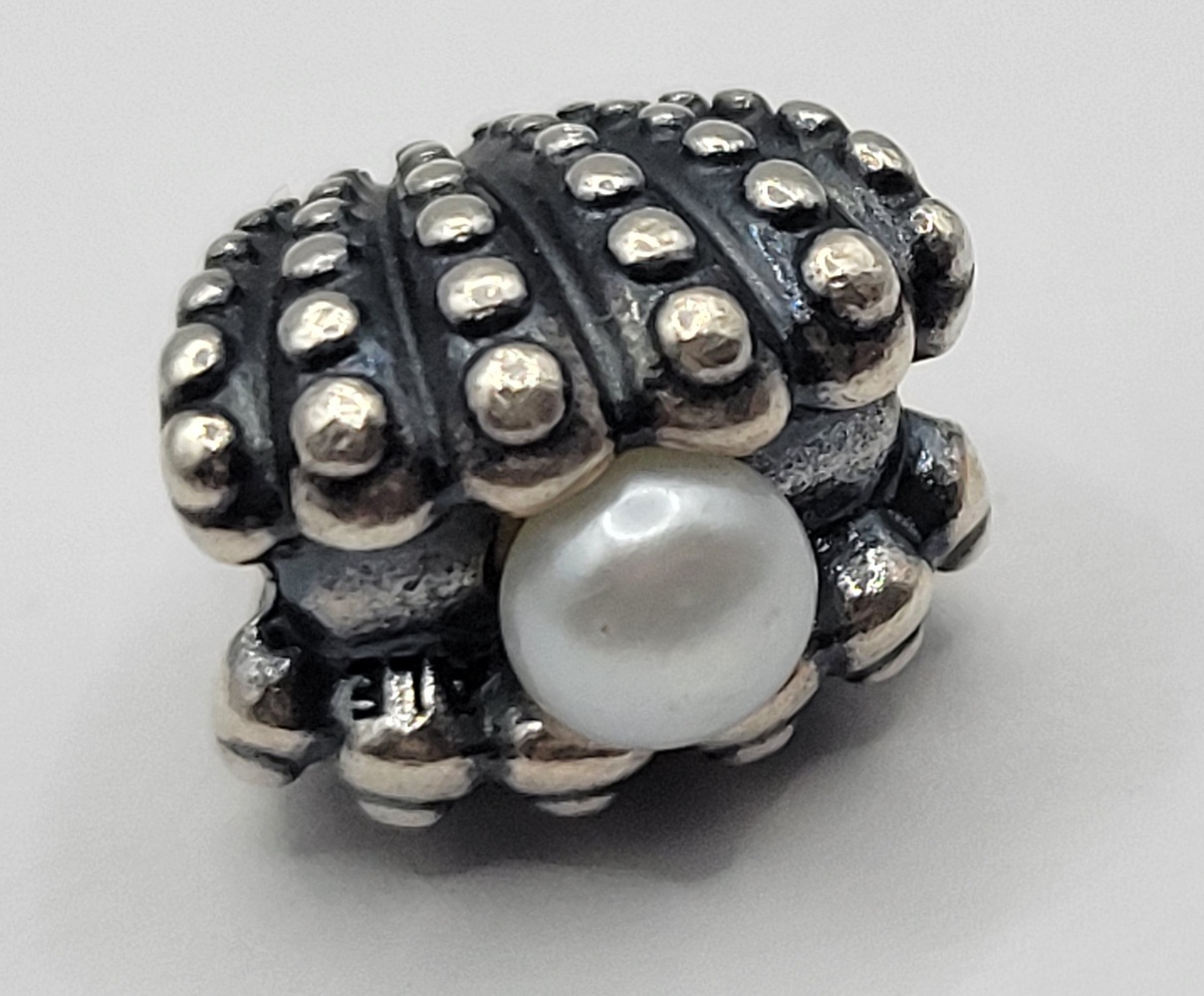 Genuine Pandora Seashell & Pearl 0.925% Silver Bead Charm *RETIRED*