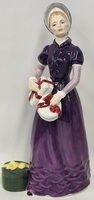 Royal Doulton "Good Day Sir" 1985 Collectible Figurine 