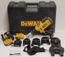 Dewalt 20V MAX Li-Ion Cordless Press Crimping Tool Kit (DCE200M2K)