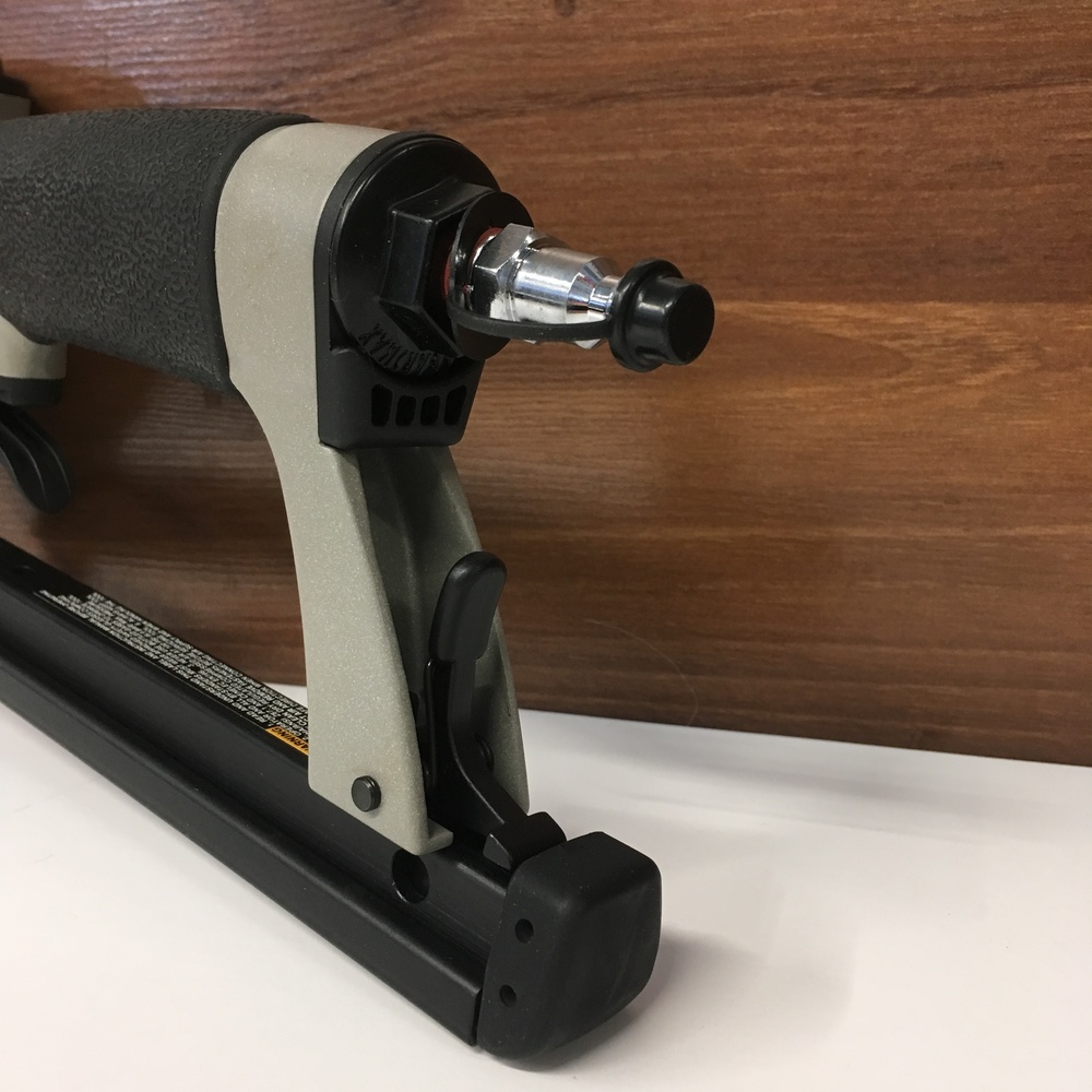 Porter Cable 22Gauge Pneumatic 3/8 in. Upholstery Stapler Avenue