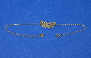21K Yellow and White Gold Angel Wing Bracelet - 8"