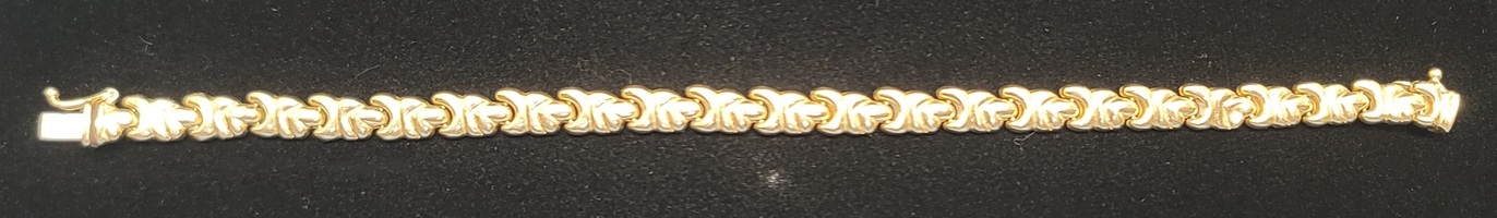 14 Karat Yellow Gold Bracelet - Size: 7-inch