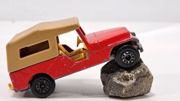 Vintage 1977 Matchbox Lesney No.53 Superfast Jeep CJ6 ROCK and ROLL!