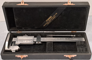 Rare STAROBA Industrial Research 22cm Vernier Height Gauge - Made in CANADA