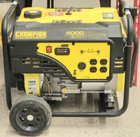 Champion 4000W/3250W Portable Gas Generator 