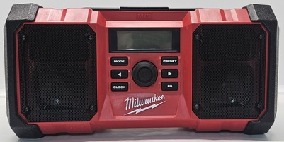 Milwaukee Tool M18 Cordless Jobsite Radio (2890-20) **TOOL ONLY**