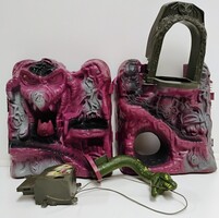 Mattel Masters of The Universe He-Man Snake Mountain 1983