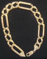 10 Karat Yellow Gold Figaro Bracelet - Size: 9-inch