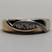 14 Karat Two Tone Yellow and White Gold Diamond Band Ring - Size: 7.25