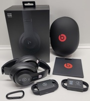 Beats STUDIO 3 Matte Black Over the Ear Headphones (MX3X2LL/A) **NEW Open Box**