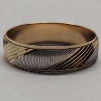 14 Karat Two Tone Yellow and White Gold Wedding Band Ring - Size: 12