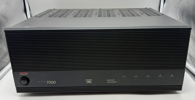 Adcom GFA-7000 - 5 Channel Power Amplifer