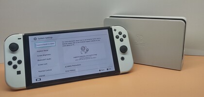 Nintendo Switch OLED Console (HEG-001) W/ Cords, Accessories and White Joycons