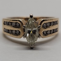 14 Karat Yellow Gold 0.81tcw Diamond Cluster Ring - Size: 6