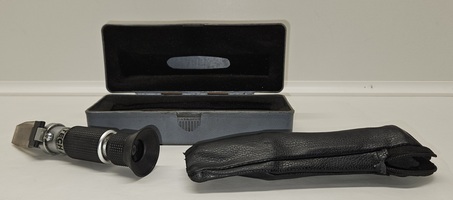 Extech Instruments RF15 Portable Refractometer With Case