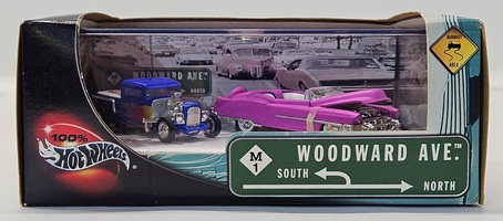 2003 Hot Wheels DETROIT MOTOR CITY Woodward Ave. 2-Car Set Collectible