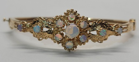 14 Karat Yellow Gold Vintage Opal Filigree Bangle Bracelet - Fits 6.5-7" Wrist
