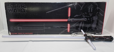 Kylo Ren Force FX Lightsaber **TESTED AND WORKS**