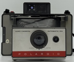 Polaroid Automatic 104 Land Camera W/ Cold Clip, Flash, Instructions 1966 
