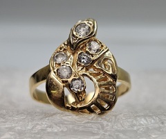 14 Karat Yellow Gold Snake Ring With 6 Clear Stones - Size 7.25