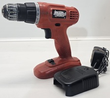 Black & Decker GC1800 18V 3/8-in Chuck Cordless Drill + Charger **No Battery**