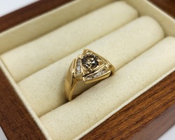 14 Karat Yellow Gold Geometric Champagne Diamond Ring Size 7.5