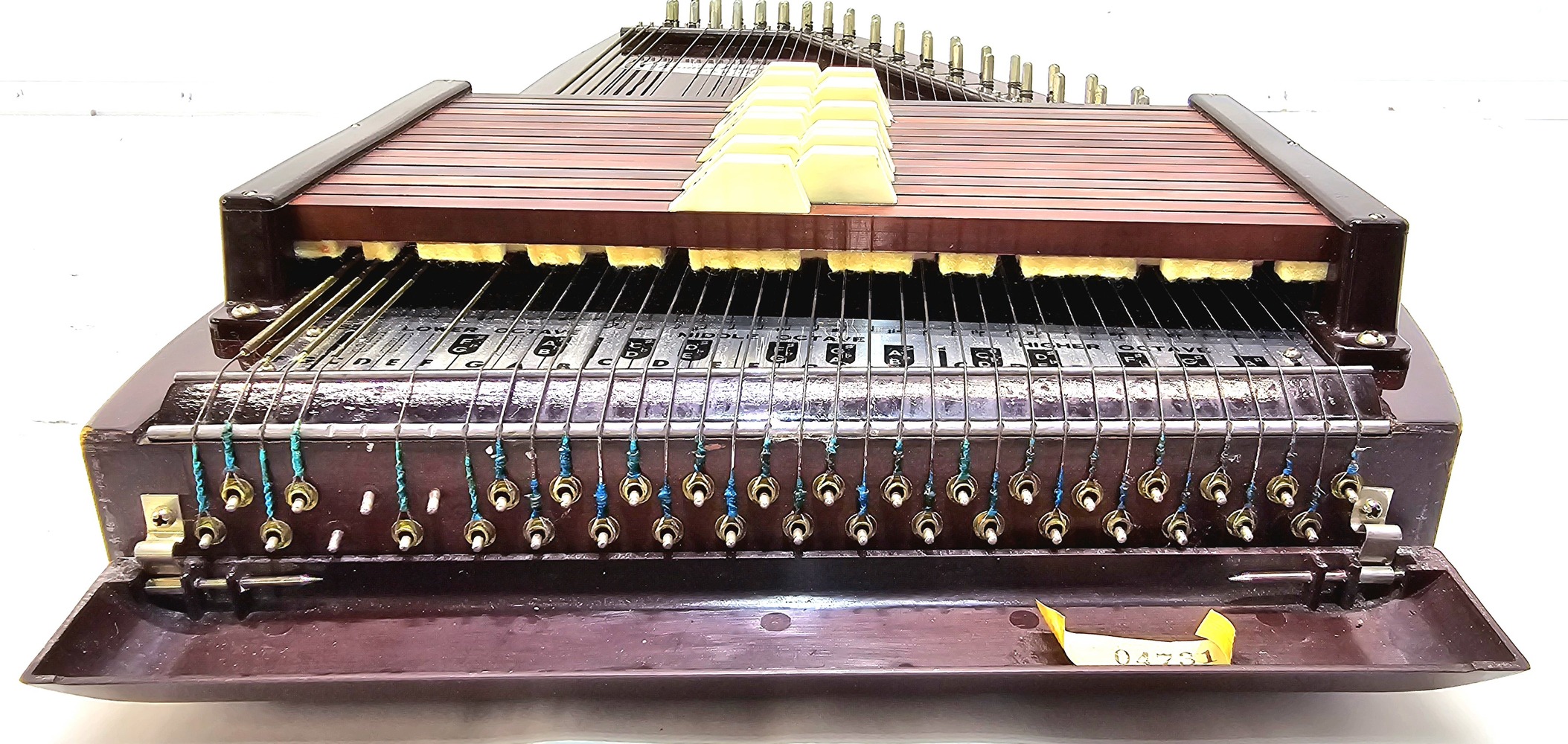 VTG 15 Chord 36 String Tokai Gakki Chromaharp Auto Harp Chroma