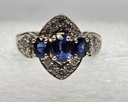 14 Karat Two Tone Yellow & White Gold Gemstone Ring - Size 7