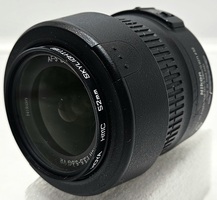 Nikon AF-S DX NIKKOR 18-55mm f/3.5-5.6G VR Lens SWM VR Aspherical - Black