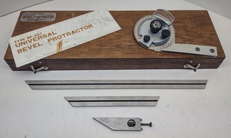 Marui-Keiki 360 BP-301 Bevel Protractor in Case W/ Blades
