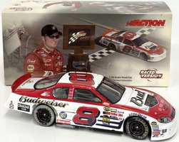 Action Collectibles Nascar Dale Earnhardt Jr. 2004 Budweiser 1:24 Scale Diecast