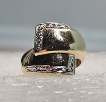 10 Karat Two Tone Yellow/White Gold Belt Band Ring - Size 6.75