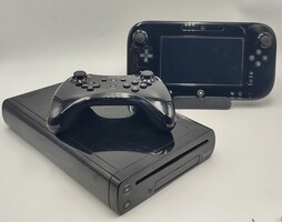 Nintendo Wii U Console WUP-101(02) W/GamePad, Dock, Pro Controller, and Cords!