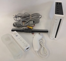 NINTENDO Wii Game Console RVL-001 (USA)- White