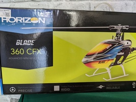 Horizon Hobbies 360 CFX BNF Basic (BLH4750) 