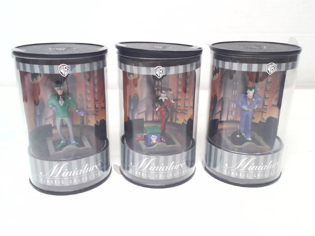 WB Miniature Classic Collection Figures - Batman Animated Series -1999 lot of 11